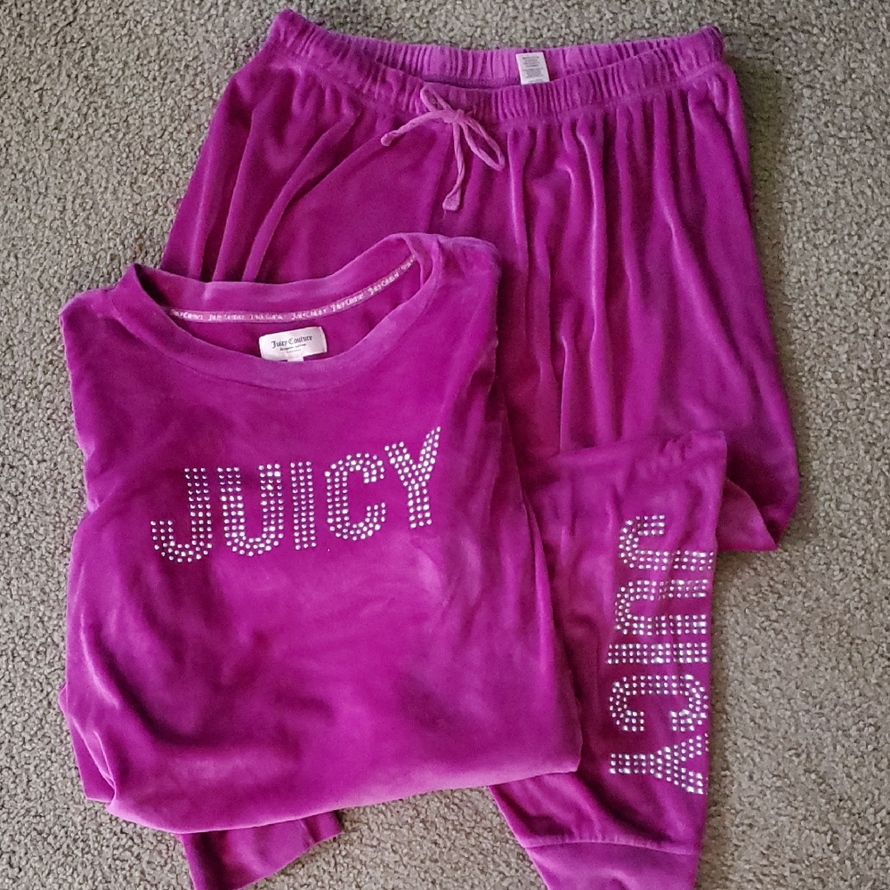 Juicy Couture Fuchsia Velour Set